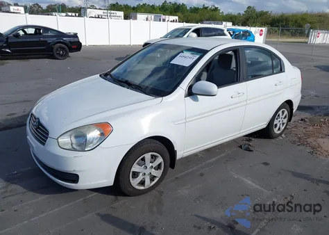2010 Hyundai Accent Gls z USA, uszkodzony, nr VIN KMHCN4AC6AU502953